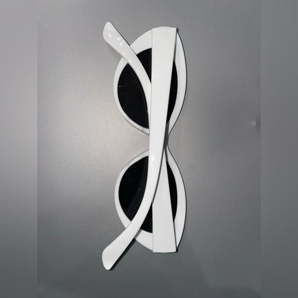 ALL for 40$ Sunglasses Set with cases - Picture 7 of 10